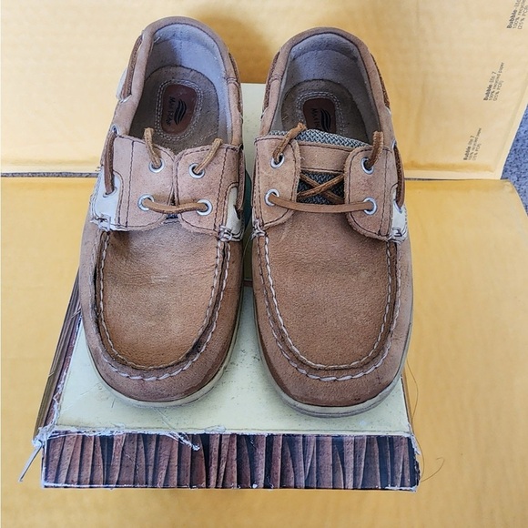 Shoes - Maui Island Sz 6.5M Women’s Slip On Loafer Shoes Brown Tan Color